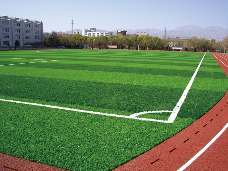 沈陽(yáng)免填充足球場(chǎng)人造草坪就是這么火